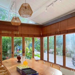Rèm sáo gỗ nâu tự động