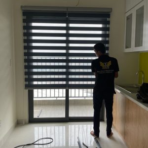 Alternative view of Rèm cầu vồng màu xanh đen cho căn hộ chung cư