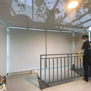 Alternative view of Rèm cuốn chống nắng cho gác lửng màu trắng