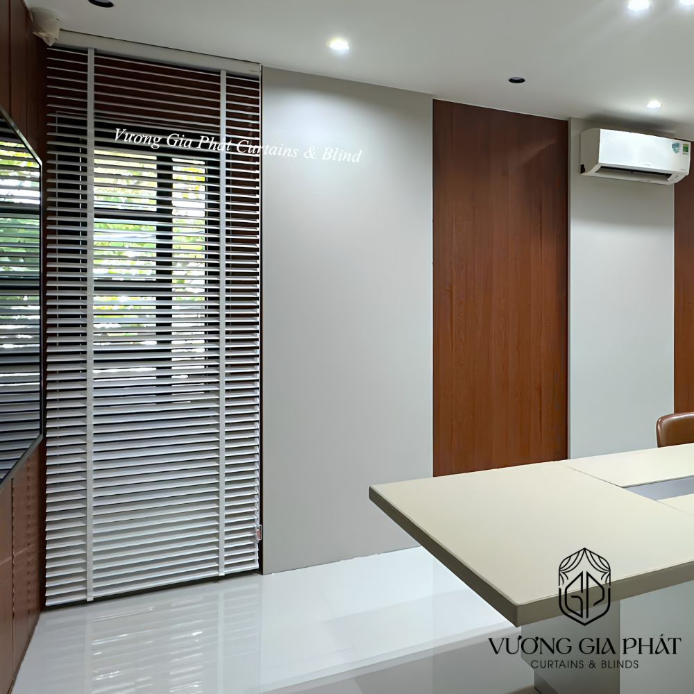 Rèm Sáo Gỗ Trắng Chống Nắng Cửa Sổ Tự Nhiên