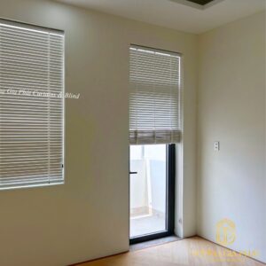 Rèm Sáo Gỗ Trắng Chống Nắng Cửa Sổ Tự Nhiên